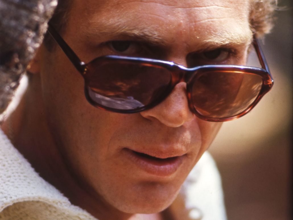 Les lunettes de soleil Steve McQueen étaient l'un de ses accessoires déterminants