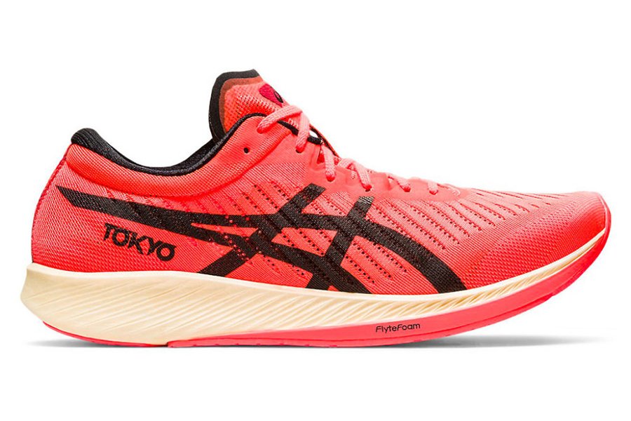 Chaussure de course Asics METARACER côté extérieur