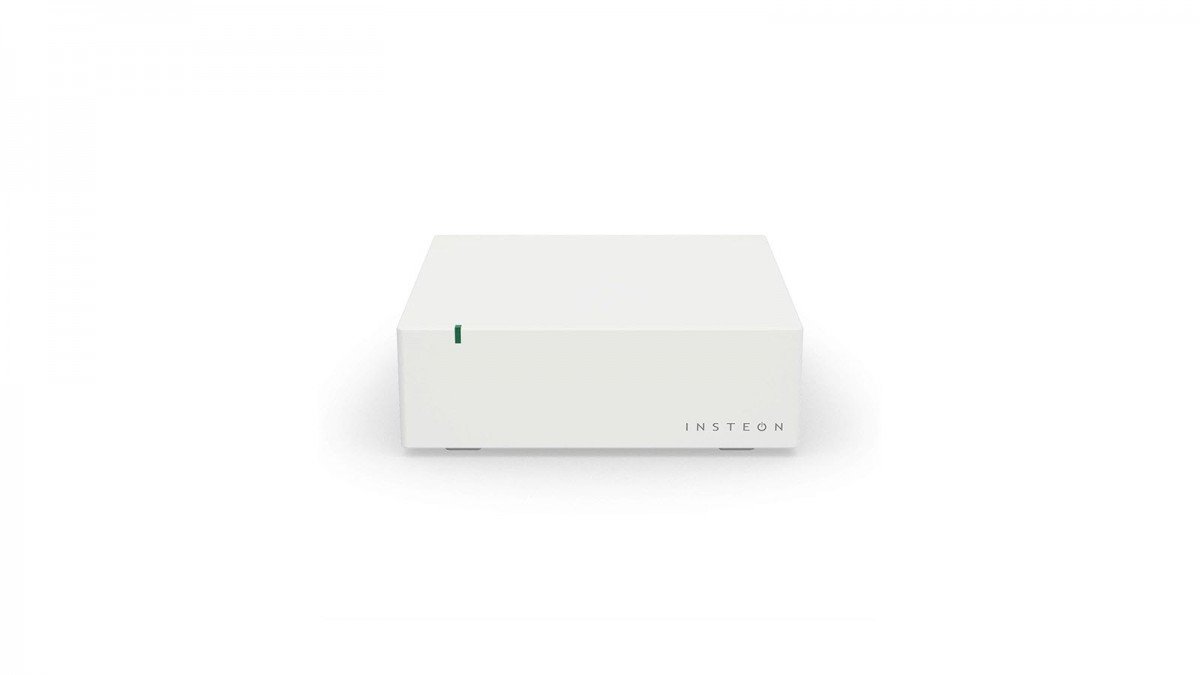 Un hub Insteon blanc avec un seul indicateur LED.