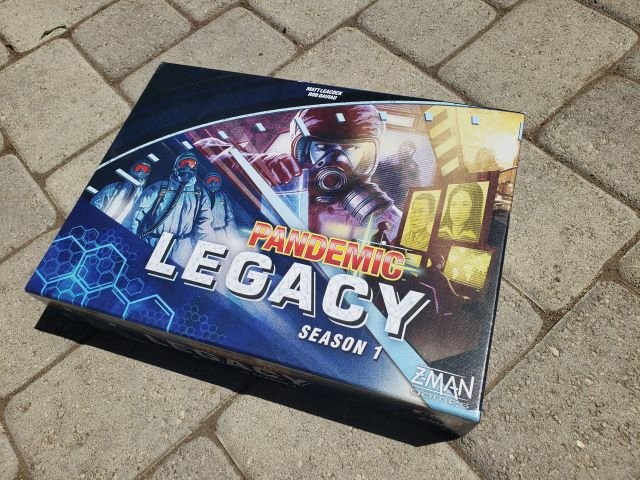 Le jeu de société Pandemic Legacy Season 1