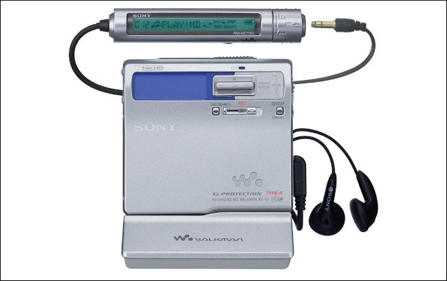 Un baladeur MiniDisc NetMD portable Sony MZN1.