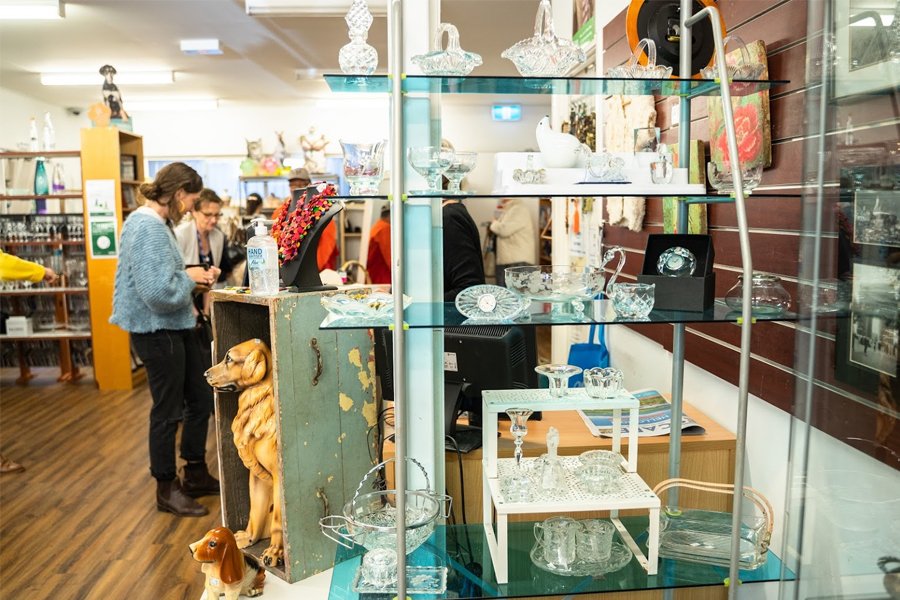 Intérieur de la boutique d'opérations RSPCA