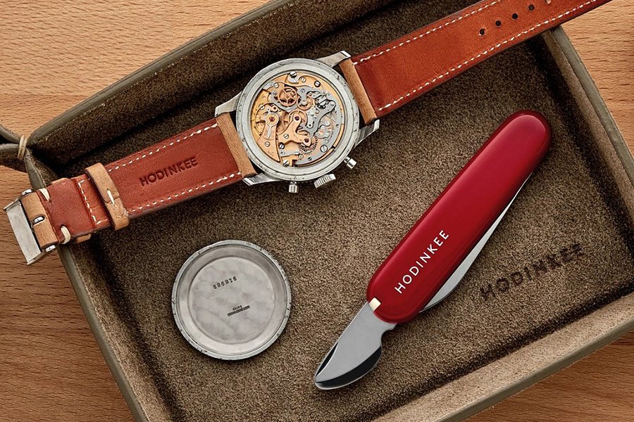 Victorinox pour HODINKEE horloger couteau suisse guide cadeau de noël horloger