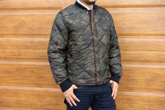 Blouson aviateur à imprimé camouflage Free Assembly