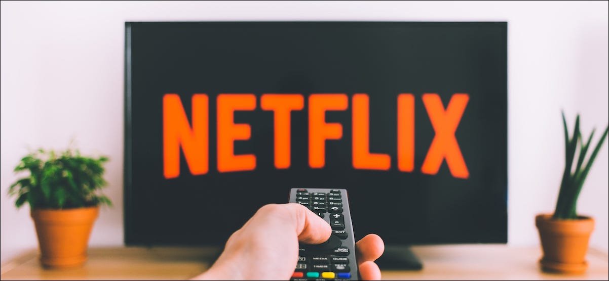 Logo Netflix sur un téléviseur intelligent