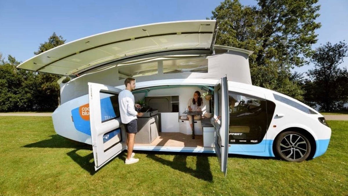 Stella Vita, le premier camping-car entièrement solaire au monde