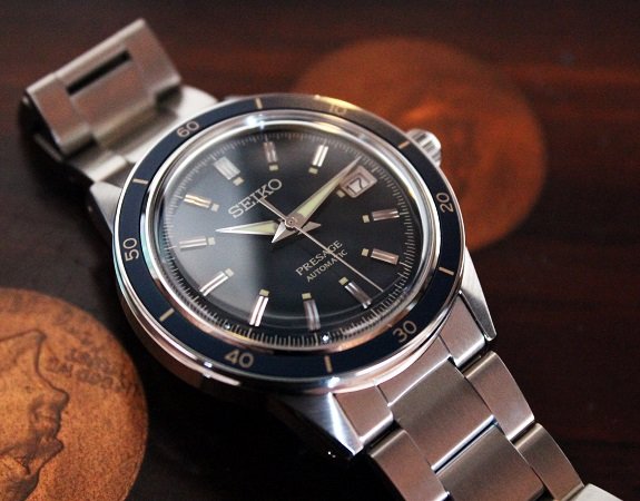 En revue (et gagnez-la) : la montre automatique Seiko Presage Style des années 60