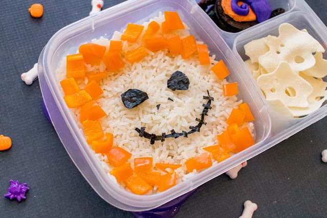 Comment faire une recette de déjeuner de riz Jack Skellington pour Halloween!