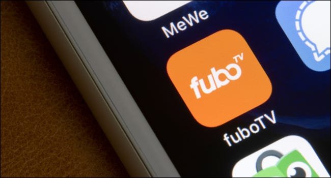 Logo de l'application Fubo TV sur un smartphone