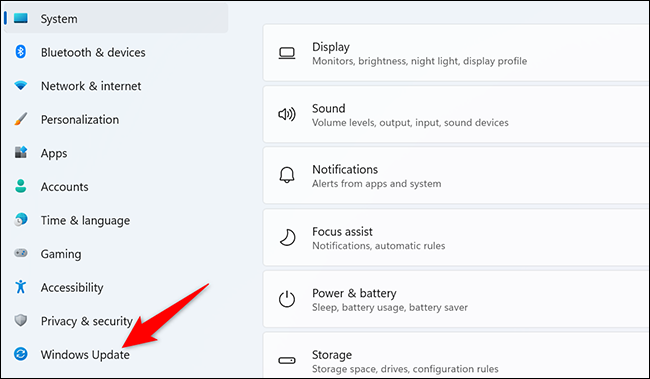 Sélectionner "Windows Update" dans la barre latérale gauche dans Paramètres sous Windows 11.