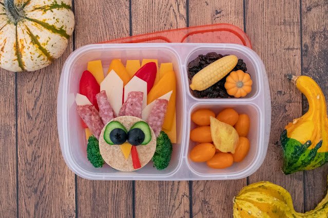 Comment préparer un déjeuner scolaire à la dinde de Thanksgiving