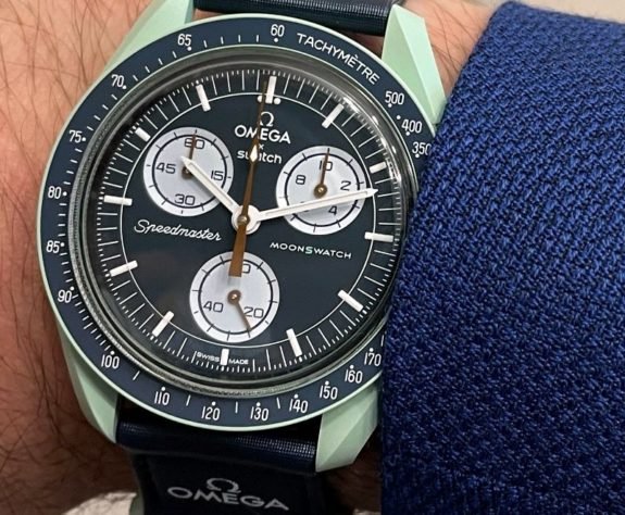Omega x Swatch MoonSwatch Earth Edition
