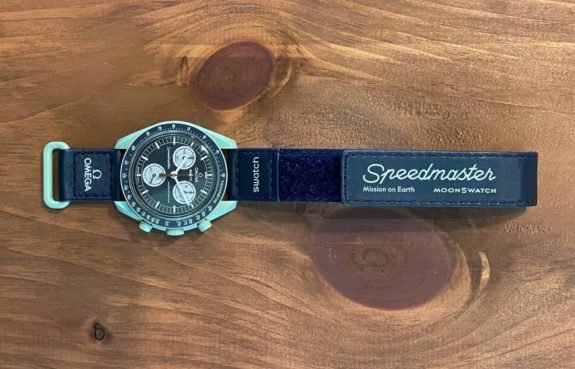 Omega x Swatch MoonSwatch Earth Edition