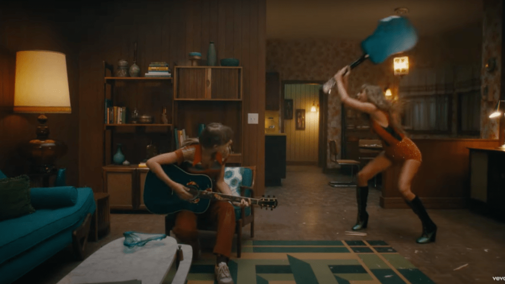 taylor swift vidéo anti-héros ventilation musique pop minuits