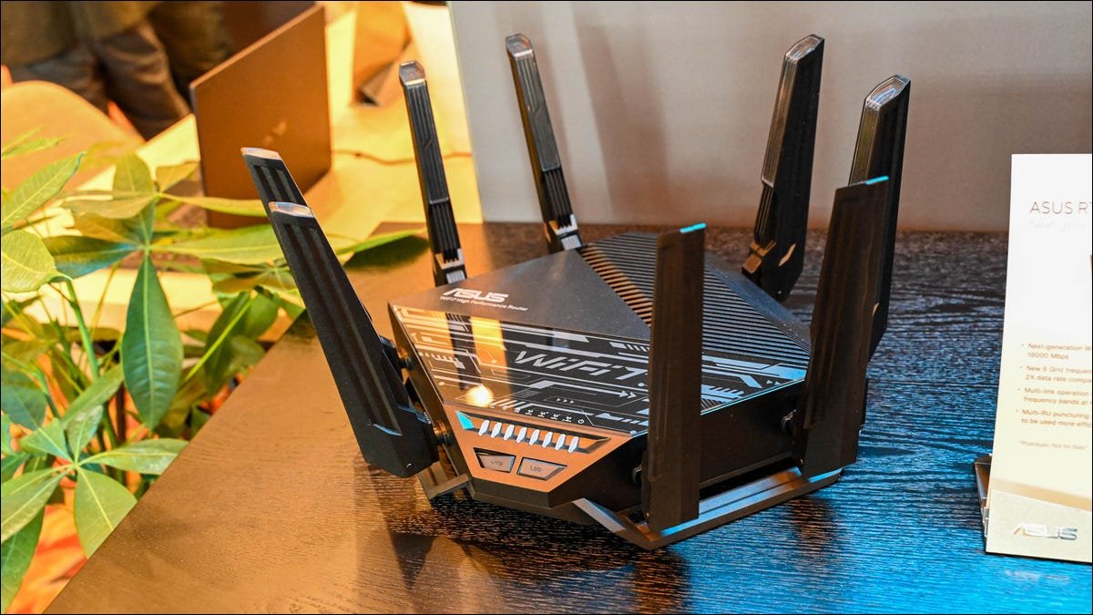 Le routeur Wi-Fi 7 ASUS RT-BE96U.