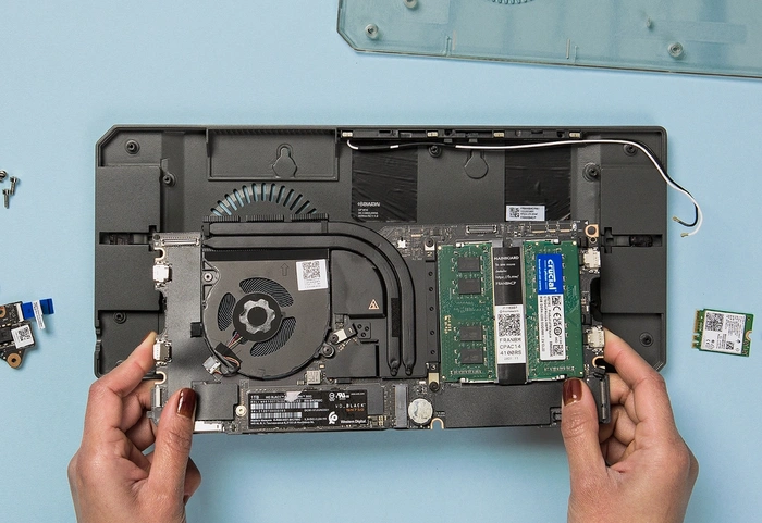 Carte mère modulaire pour ordinateur portable Framework