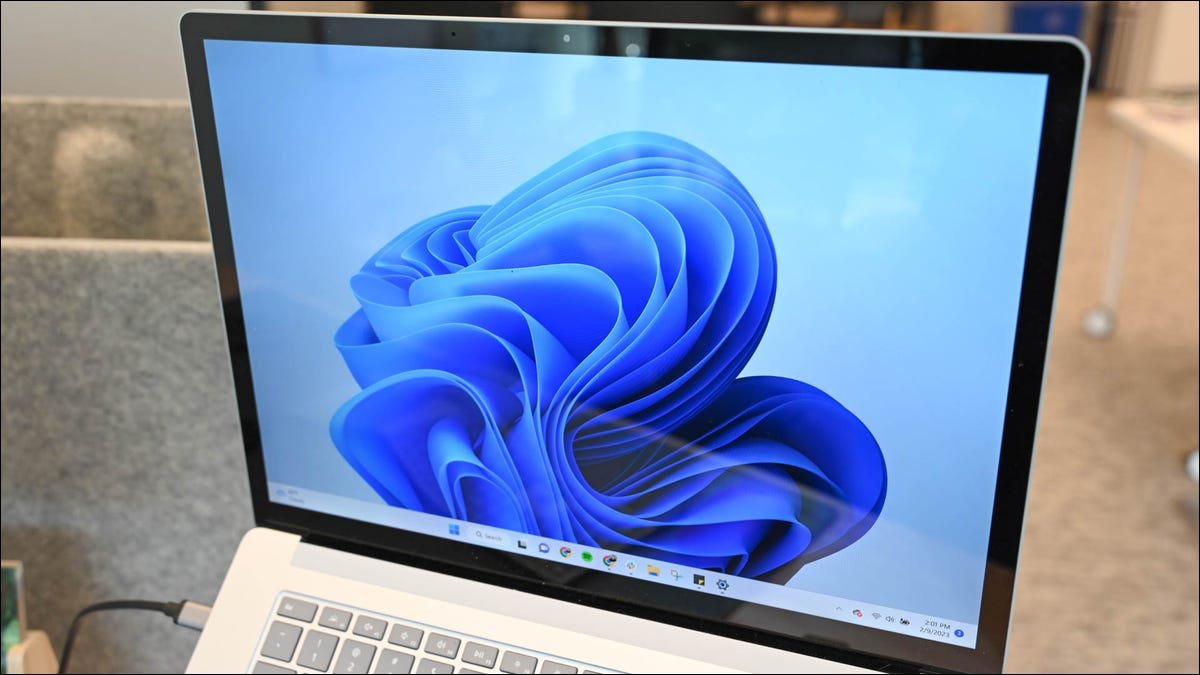 Un ordinateur portable Windows 11.