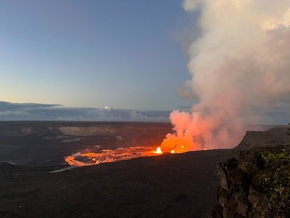 Éruption du sommet du Kilauea