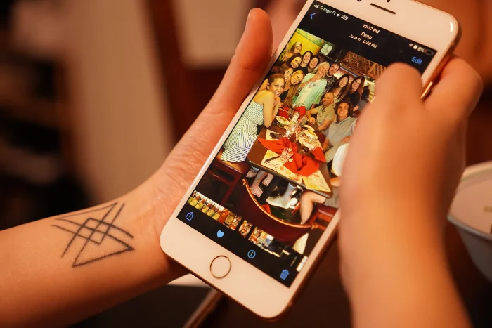 cacher les photos de l'iphone