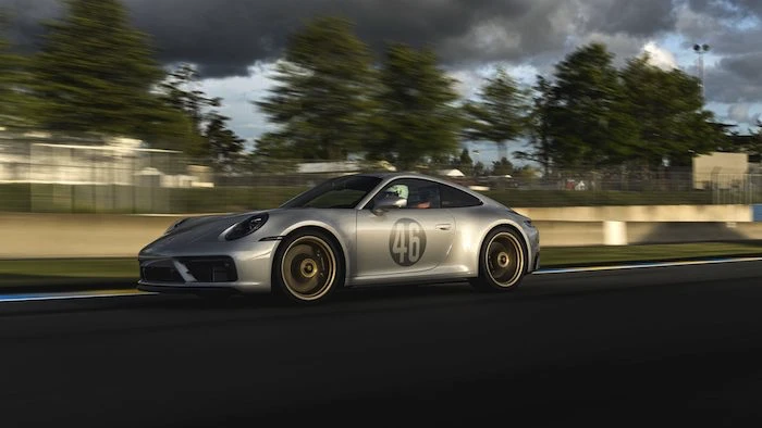 Porsche 911 Carrera GTS Édition Centenaire du Mans 