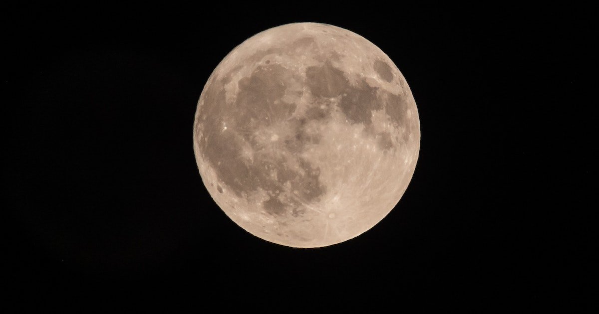 La pleine lune de juillet marque 4 super lunes spectaculaires d'affilée