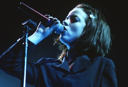 Shirley Manson de Garbage se produit au San Jose Arena le 16 décembre 1996 à San Jose, en Californie.  (...