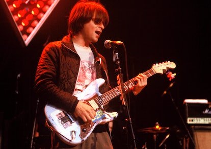 MOUNTAIN VIEW, CA - 30 MAI : Rivers Cuomo et Weezer se produisent au Shoreline Amphitheatre le 30 mai 1999...