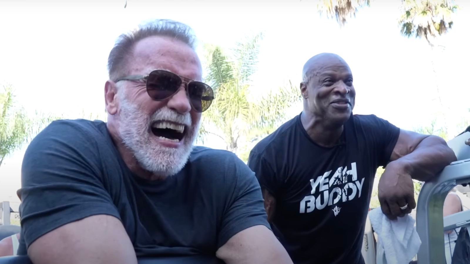 Arnold Schwarzenegger et Ronnie Coleman s'entraînent ensemble au Gold's