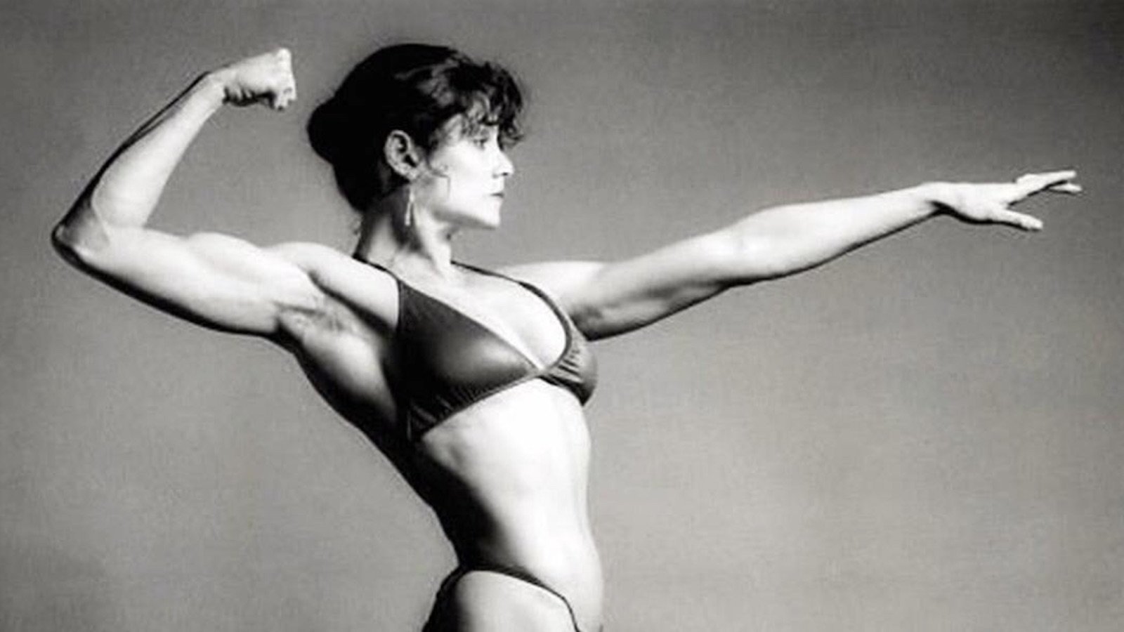 Lisa Lyon, icône de la musculature féminine et pionnière du