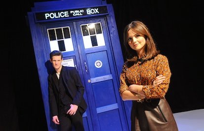 Matt Smith et Jenna-Louise Coleman, stars de Doctor Who, sont vus au BBC TV Center à Londres.  ...