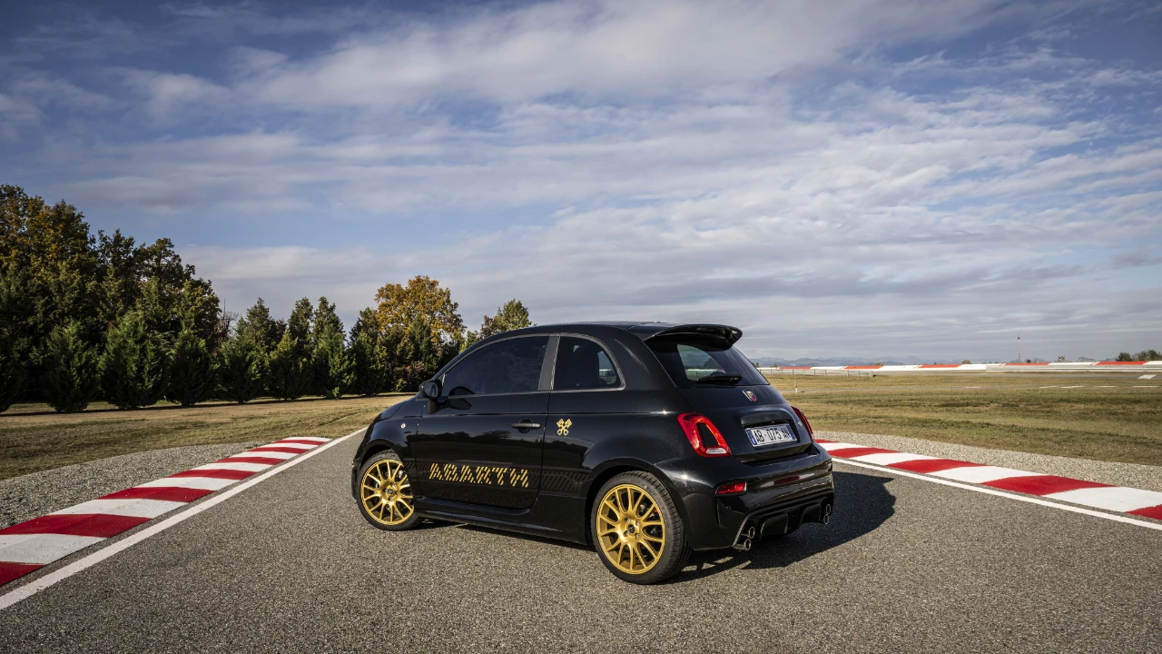 Abarth 695 75° Anniversaire