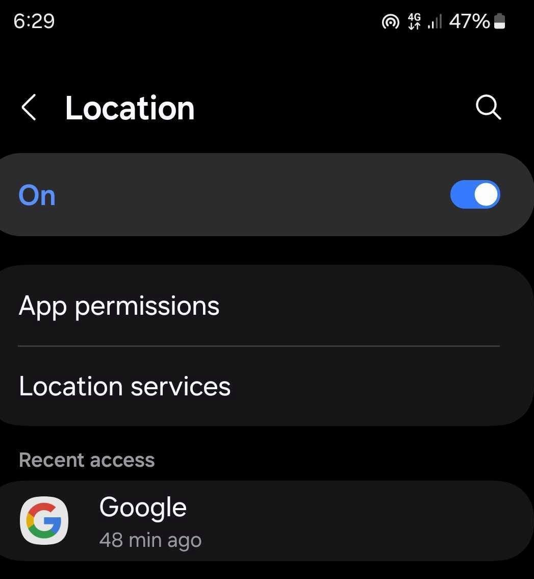 Activer les services de localisation sur Android.