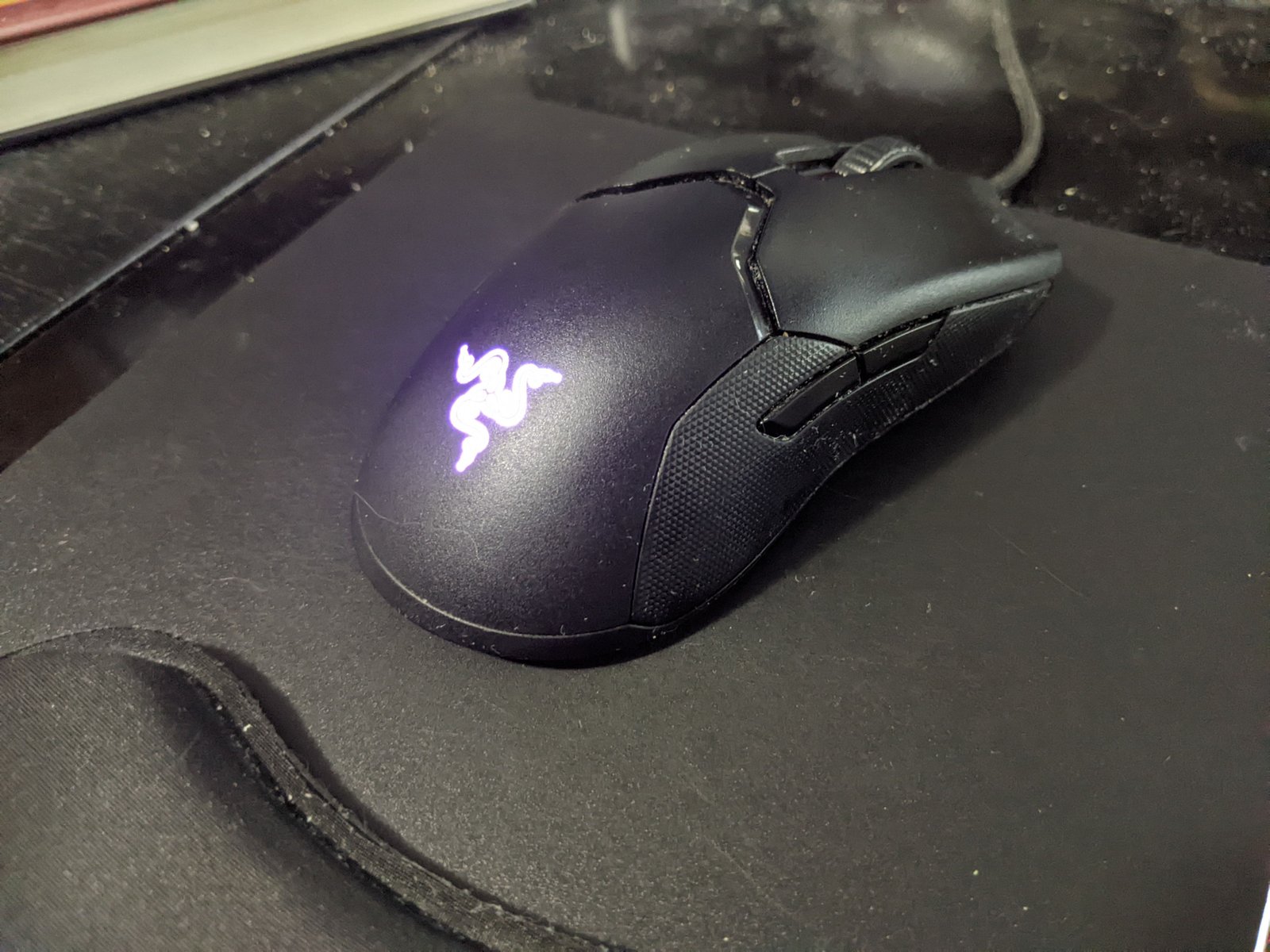 La souris de jeu pour PC Razer Viper Ultralight Ambidextre.