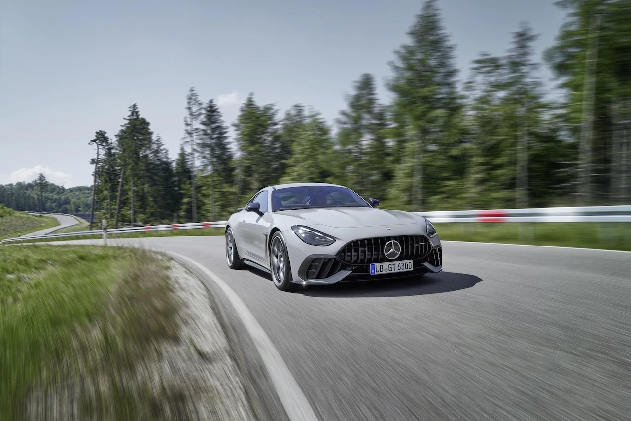 Mercedes AMG GT 63 PRO 