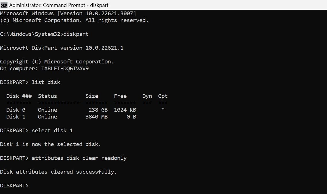 Effacement des attributs de fichier en lecture seule d'une carte SD.