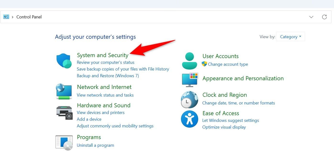 « Système et sécurité » mis en surbrillance dans le Panneau de configuration.