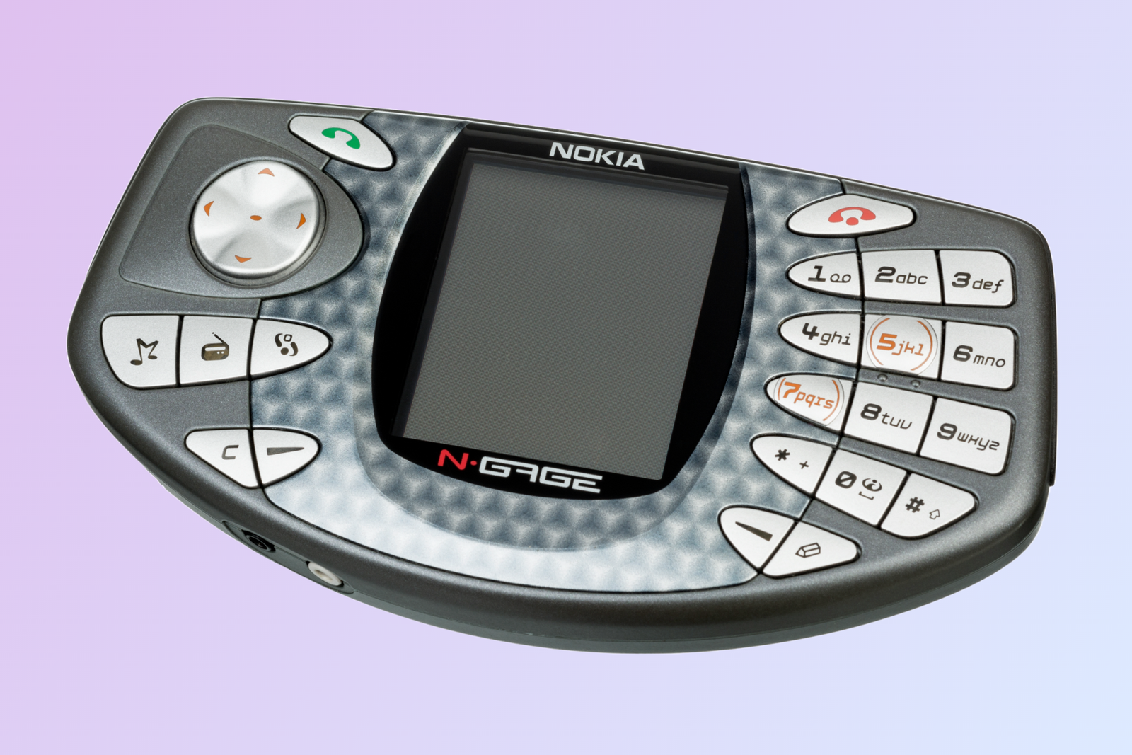Smartphone hybride Nokia N Gage Symbian S60 et console portable. 