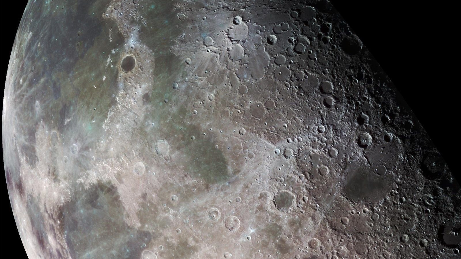 Une photographie rapprochée de la lune.