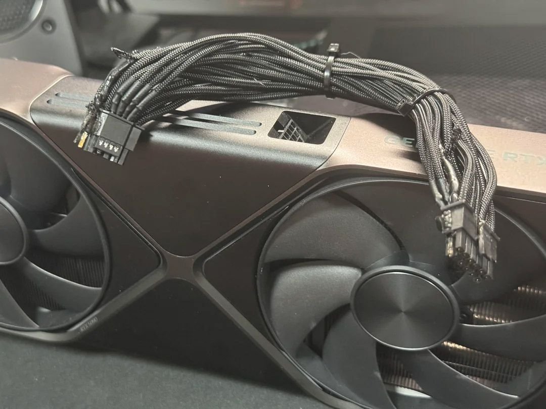 RTX 5090 brûlé