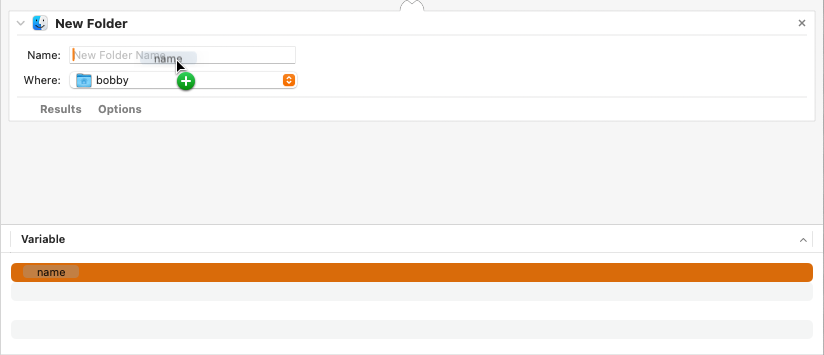 Une étiquette représentant la variable «nom» est traînée dans une zone de texte.