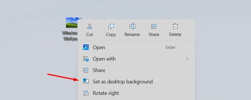 Définissez l'option d'arrière-plan de bureau dans le menu contextuel.