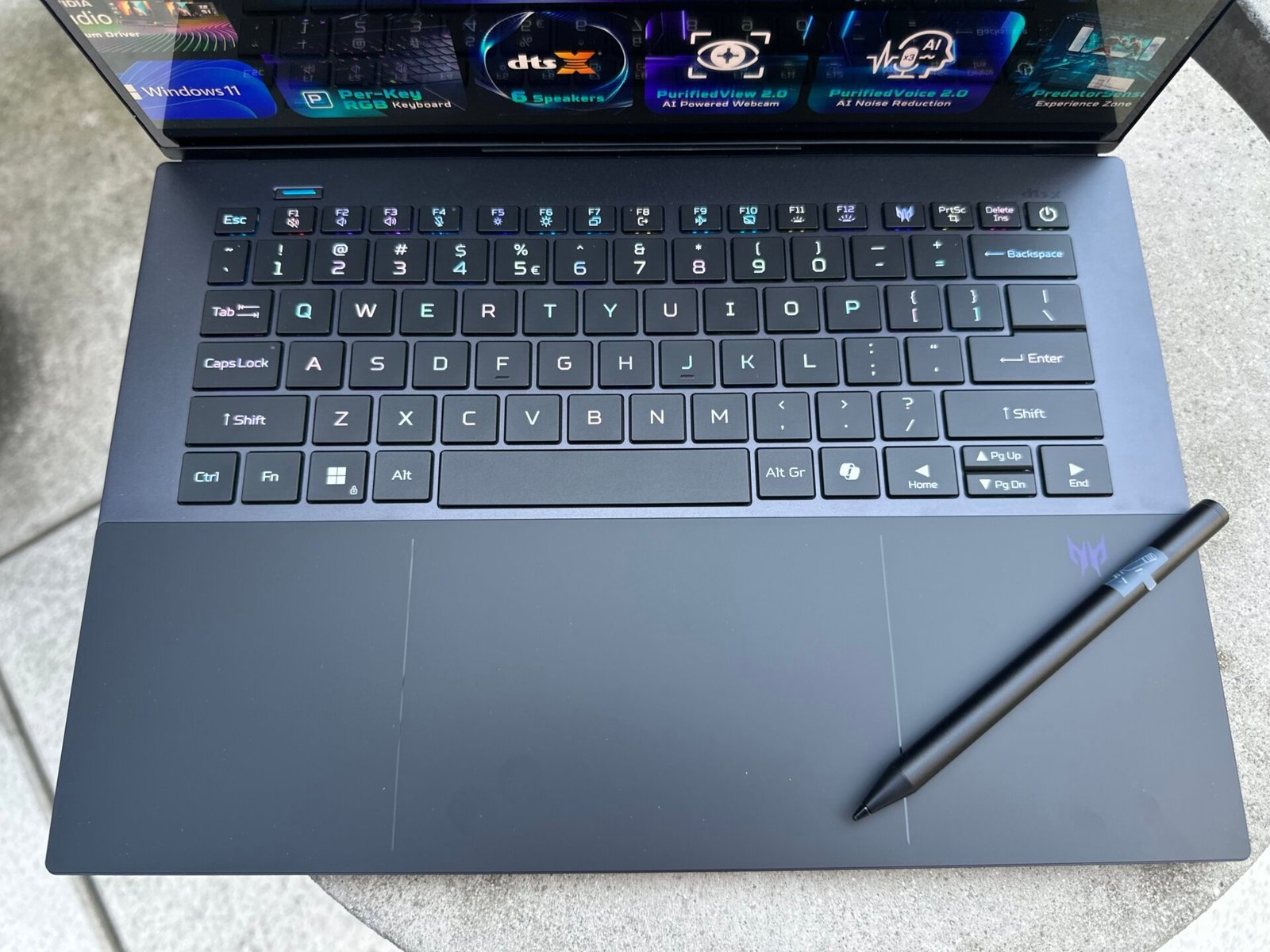 Acer Triton 14 AI ordinateur portable avec stylet actif 2