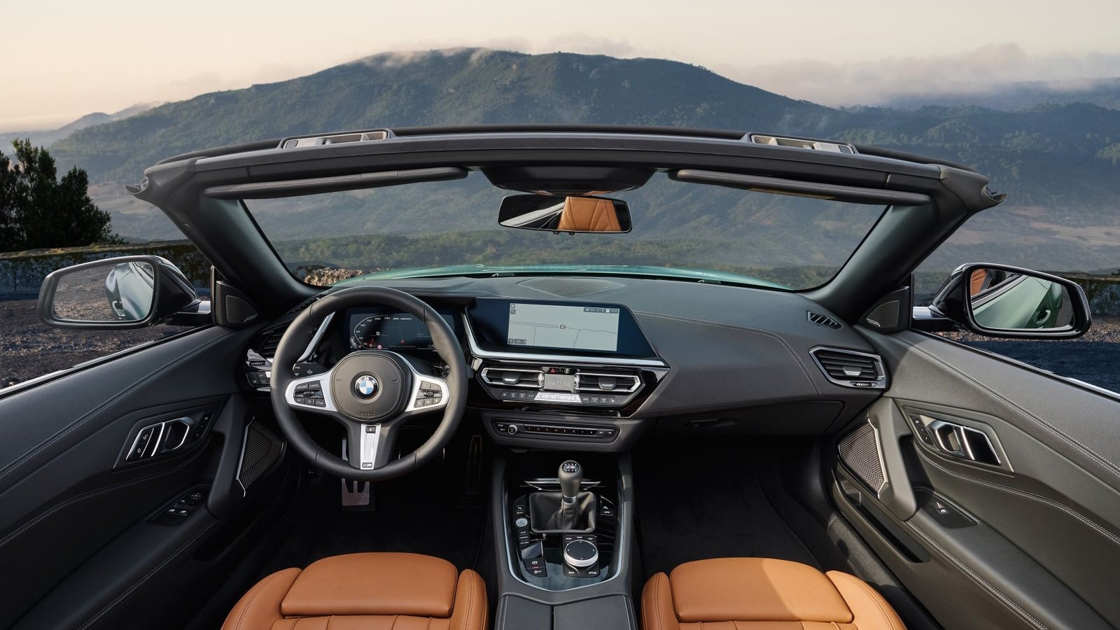 Puste intérieure du tableau de bord dans une BMW Z4 en 2025