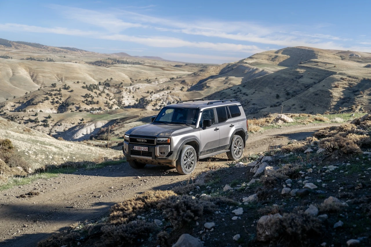 Toyota Land Cruiser 48V
