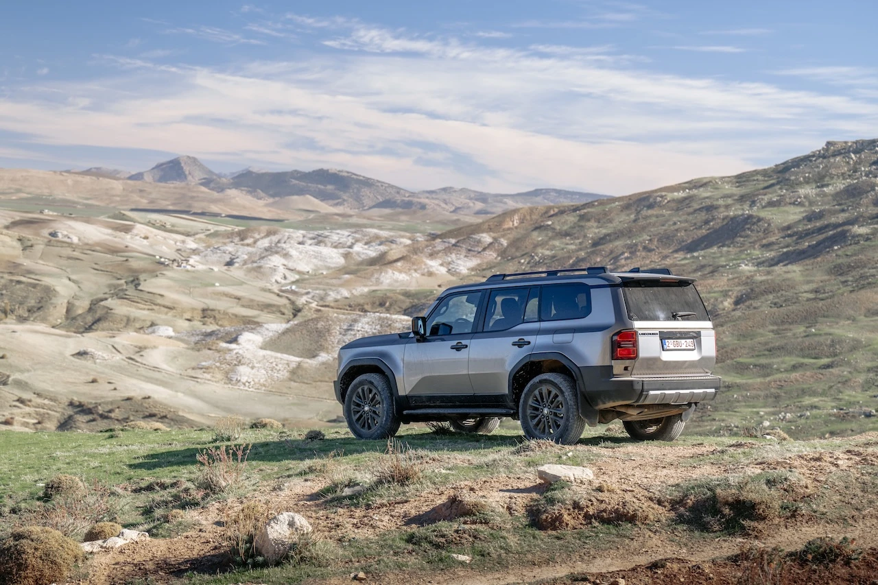 Toyota Land Cruiser 48V