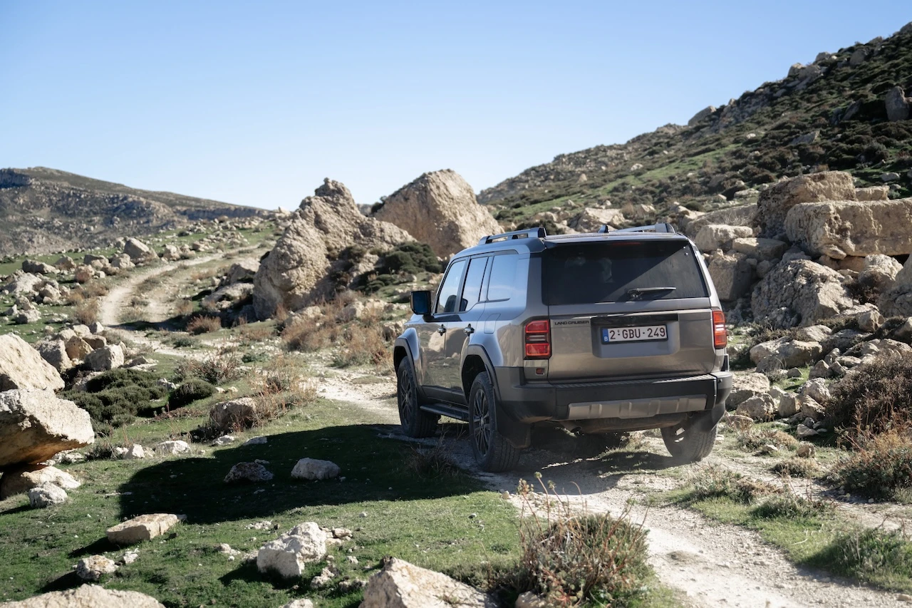 Toyota Land Cruiser 48V