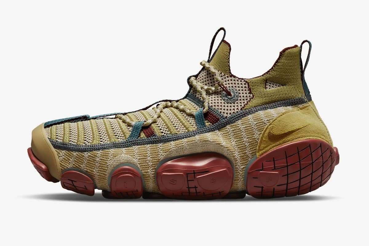 Nike ISPA