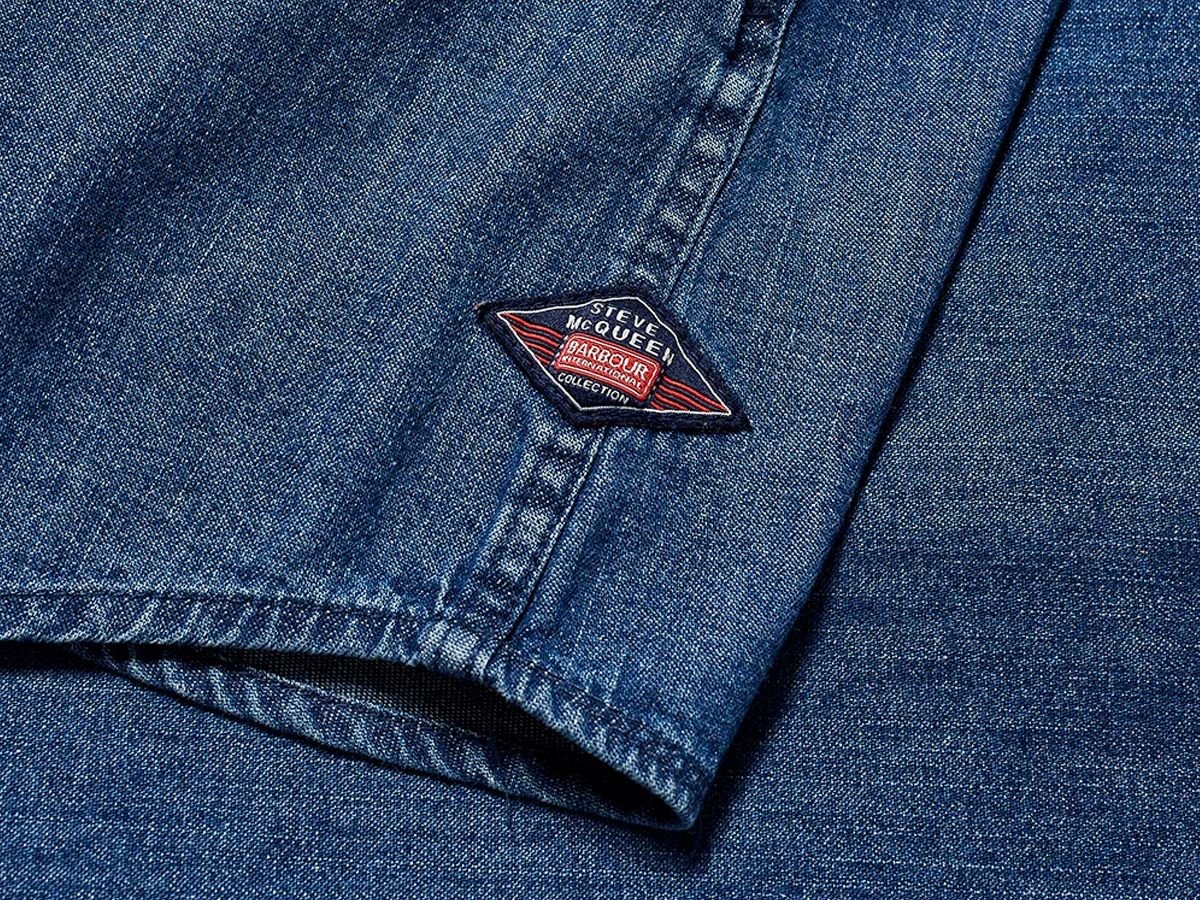 Détails de la chemise en jean Steve McQueen