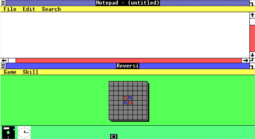 Windows 1.0 avec le bloc-notes et les applications Reversi carrelées verticalement.