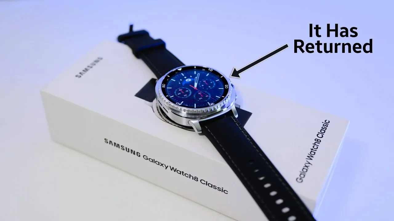 Close-up de la Galaxy Watch 8 Classic Rotation de Classic pour la navigation intuitive